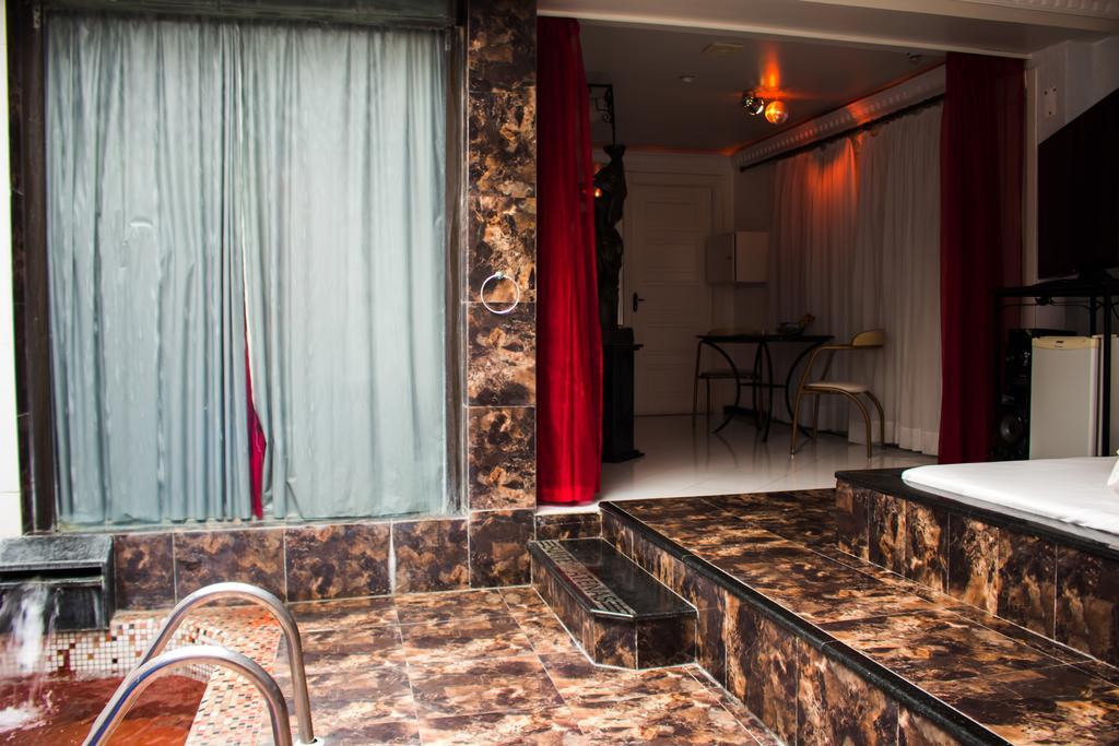 Motel Cozumel (Adults Only) Porto Alegre Exterior photo